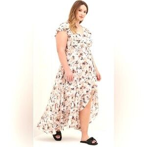 NEW Torrid Maxi Dress Walk Through Dress Women's 2X White Floral Romper Shorts